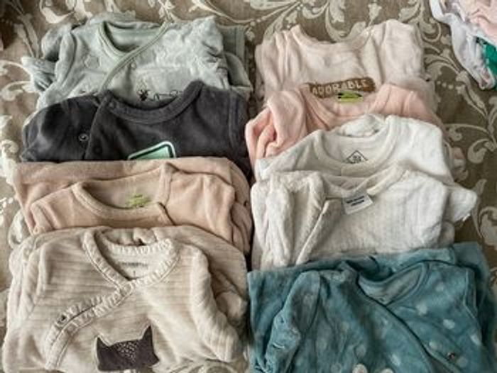 Lot 9 pyjama velours 1 mois