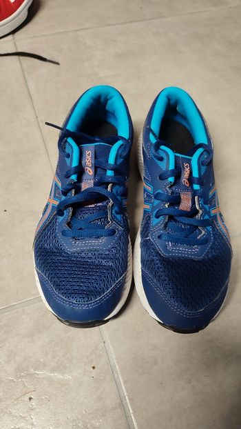 Baskets Asics taille 36