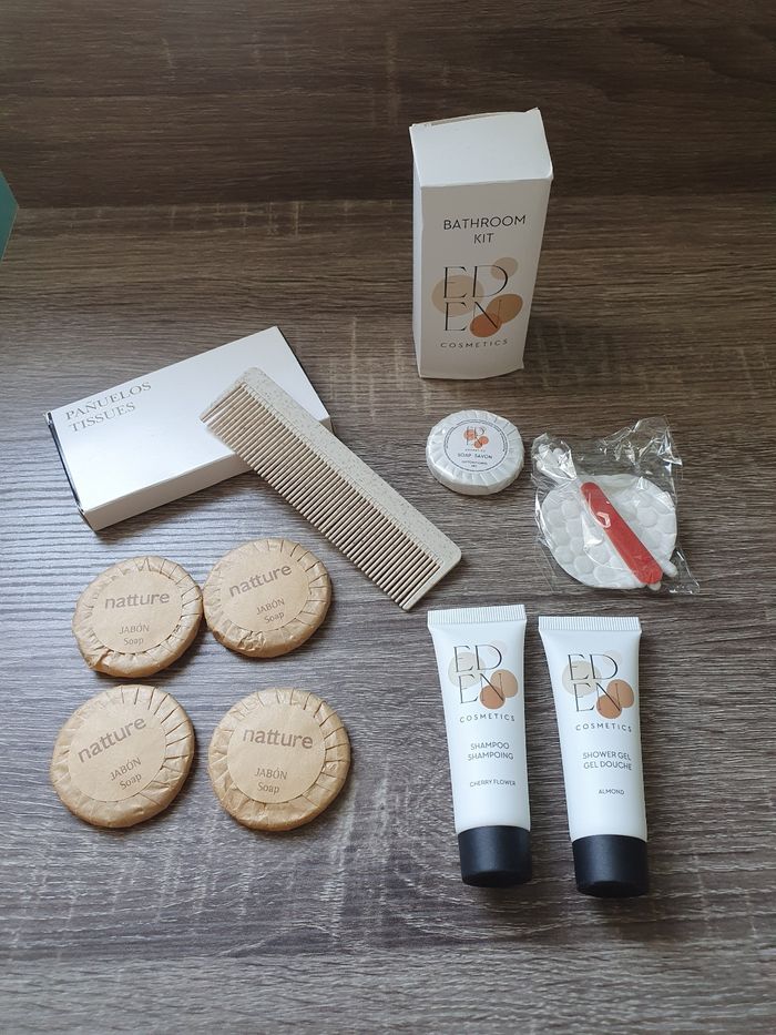 Kit de voyage cosmétiques