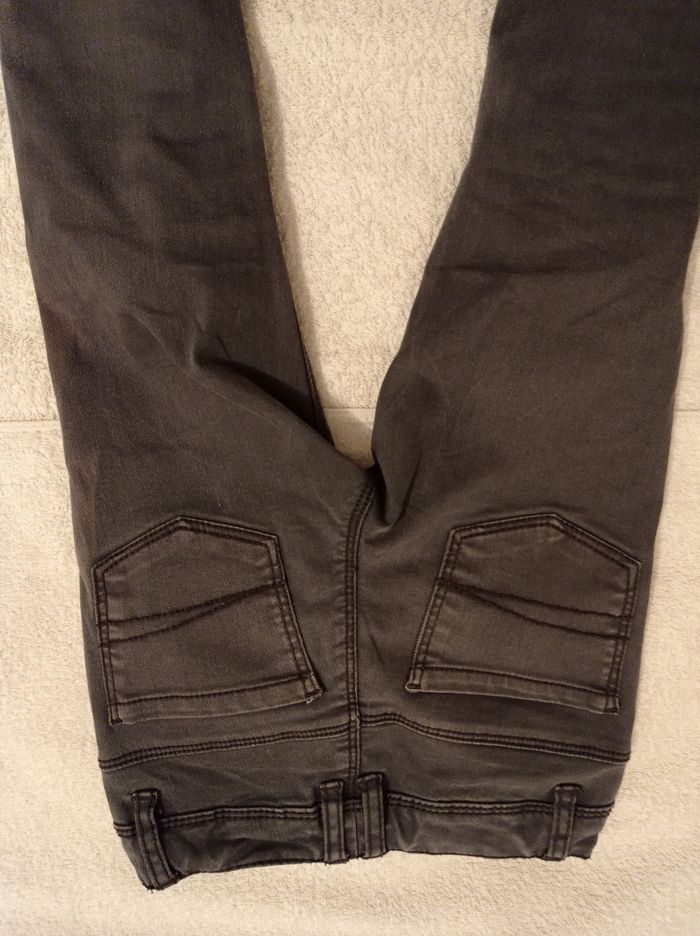 Marque tape à l'oeil taille 4 ans 104 cm pantalon jean gris - photo numéro 6