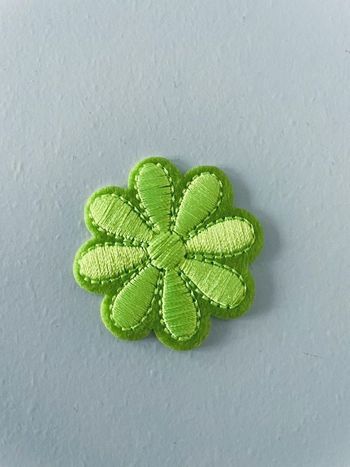 Écusson Thermocollant fleur neuf