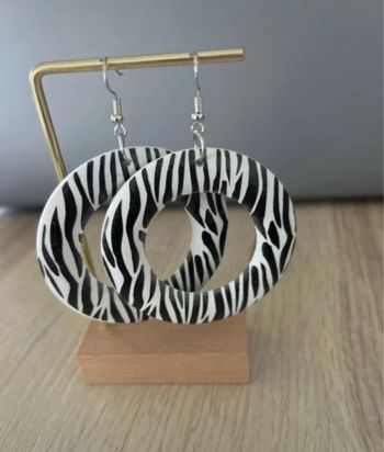 Magnifiques créoles neuves 