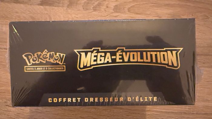 ETB Pokemon ME01 Méga évolution Lucario - photo numéro 3