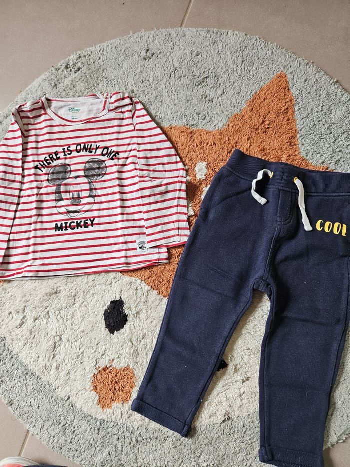 Ensemble Mickey- 24 mois