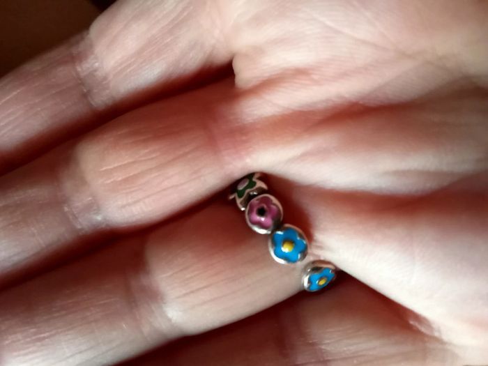 Petite bague fantaisie - photo numéro 2