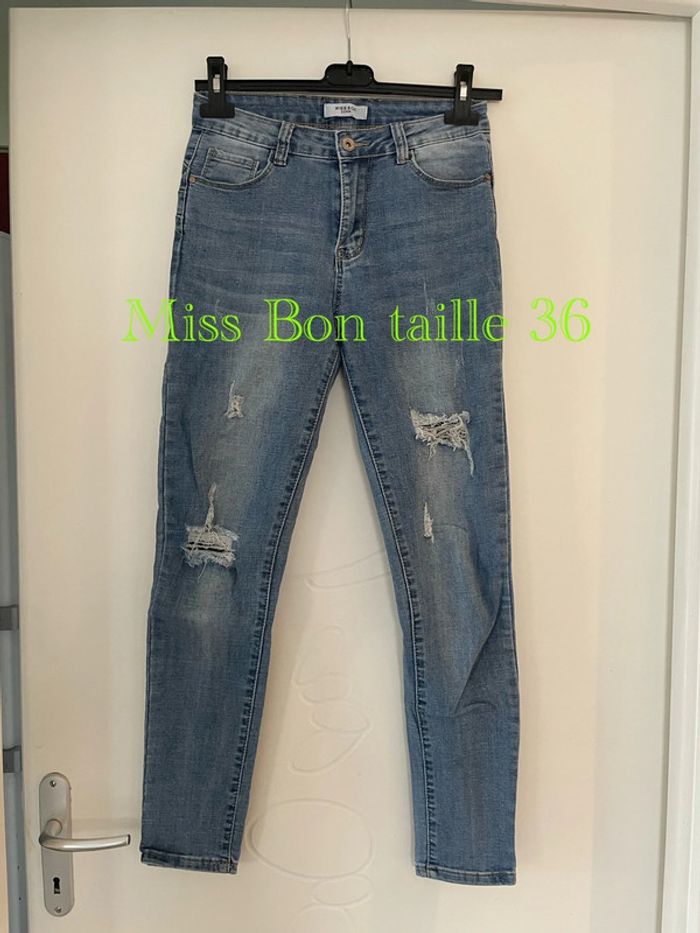 Jean ultra extensible bleu taille haute coupe skinny effet déchiré Miss Bon taille 36