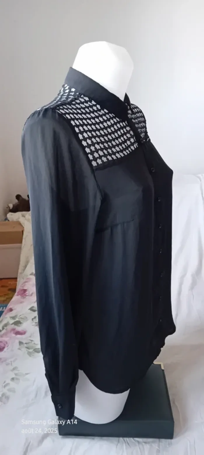 Chemisier noir en voile  haut ajouré motif floral femme 38 koton - photo numéro 5