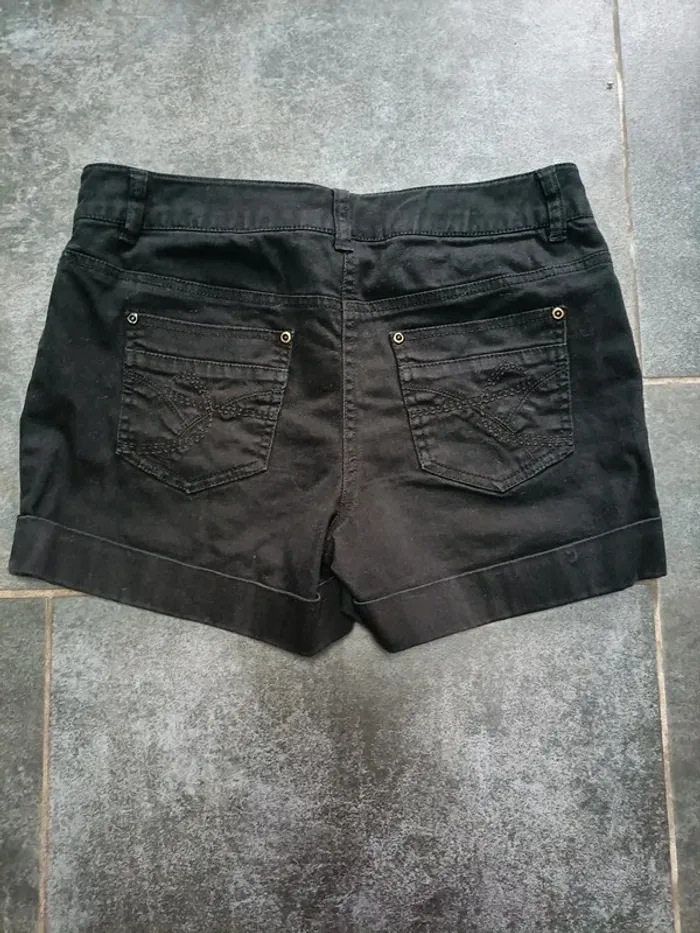 Short jean noir - photo numéro 2