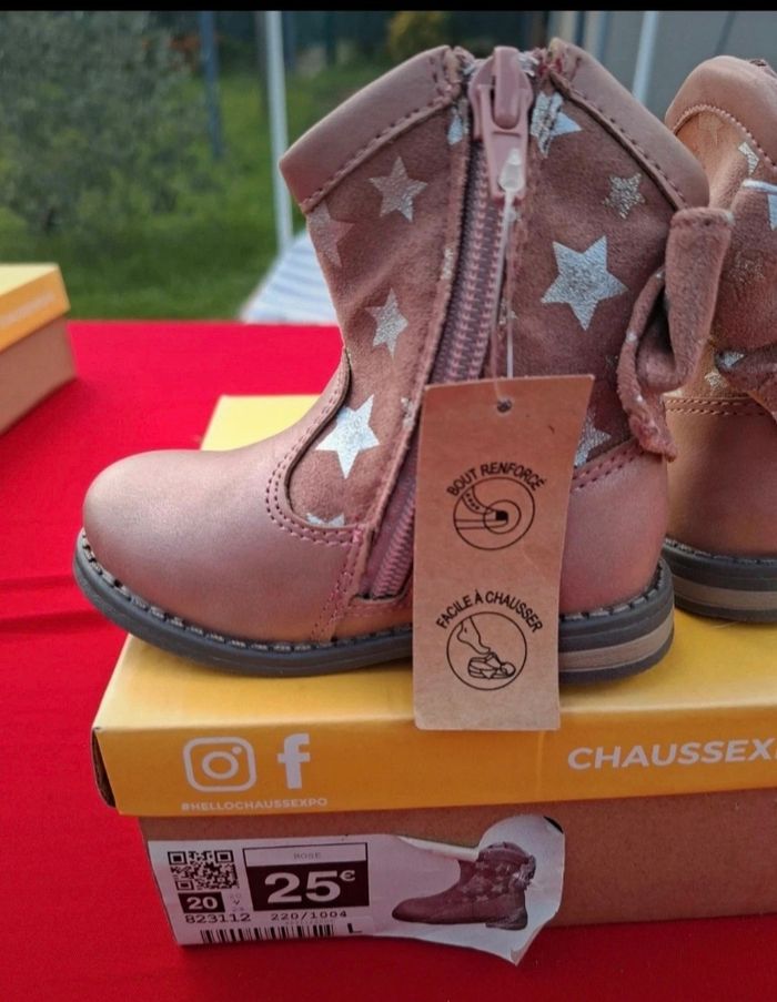 Bottines neuves taille 20 - photo numéro 4
