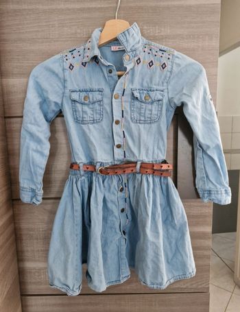 Robe 8 ans