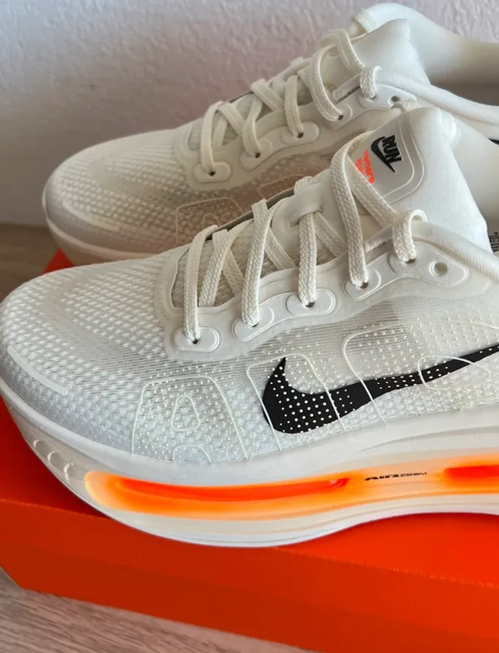 Nike Vomero Prenium - photo numéro 2