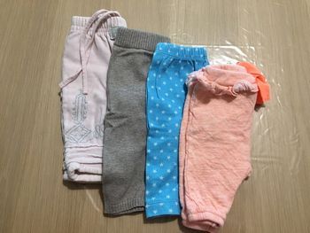 Lot 4 pantalons