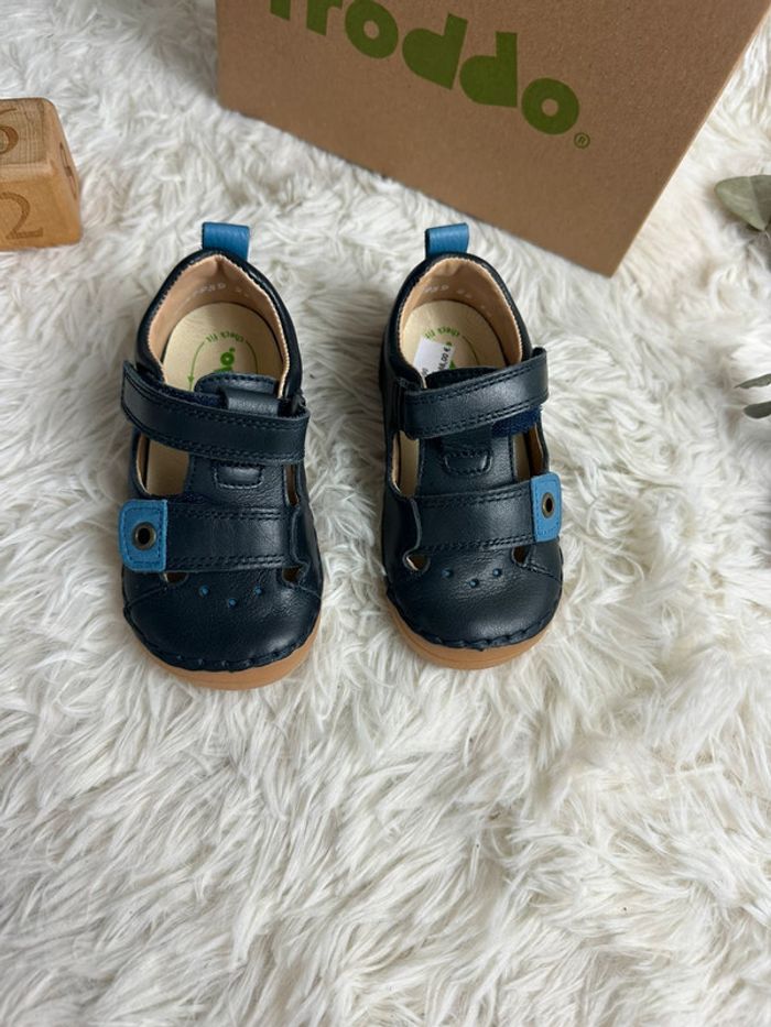 Paire de sandales bleues Froddo taille 22 - photo numéro 3