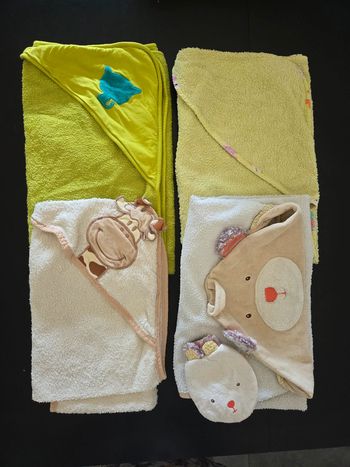 Lot de 4 sorties de bain 0-6 mois