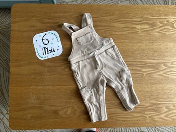 Salopette beige / 6mois.
