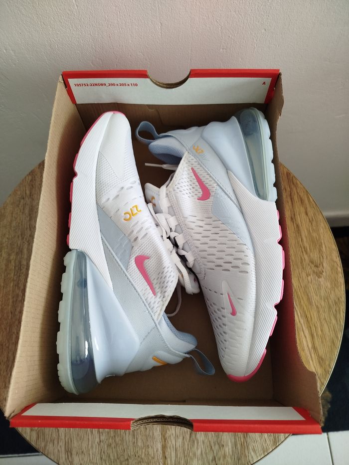Baskets Nike T 38,5 - photo numéro 9