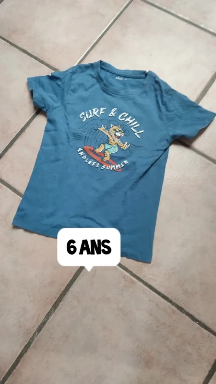 T-shirt tigre surf