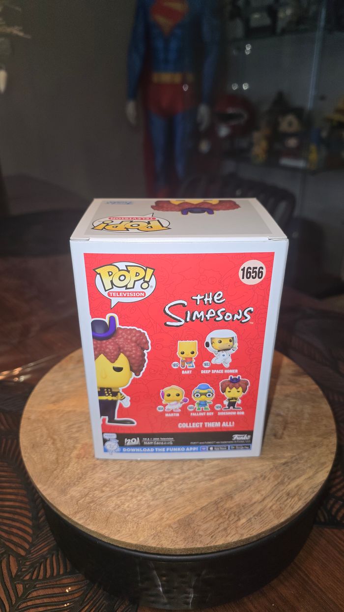 Funko pop simpson tahiti bob - photo numéro 3
