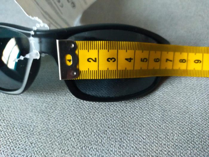 Lot de 2 lunettes de soleil – Neuves avec étiquettes - photo numéro 5
