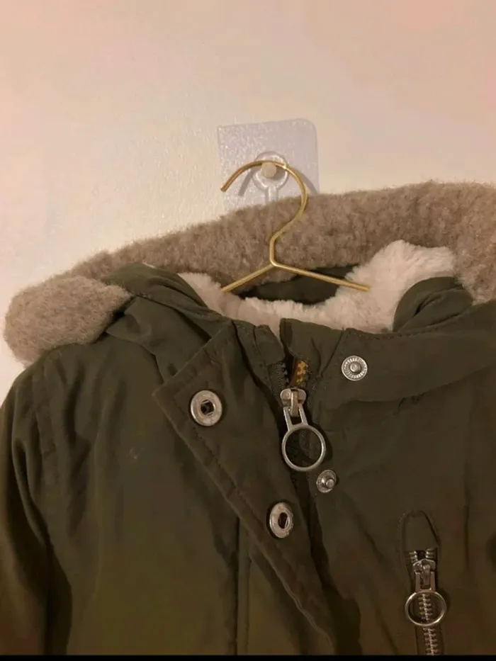 Manteau Primark taille 2-3 ans en parfait état - photo numéro 3