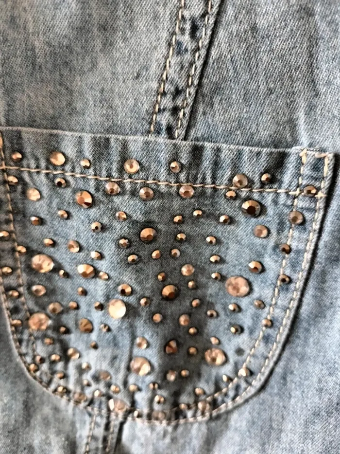 Chemise en jean avec paillettes - photo numéro 3