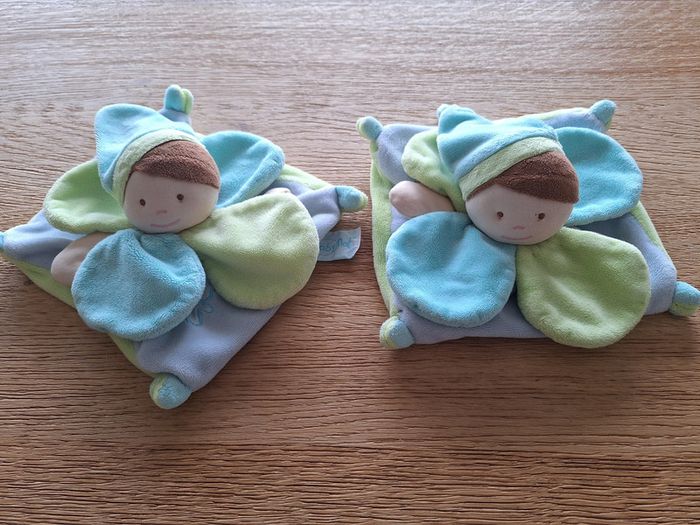 Baby'Nat doudou poupée garçon marron vert bleu plat carré