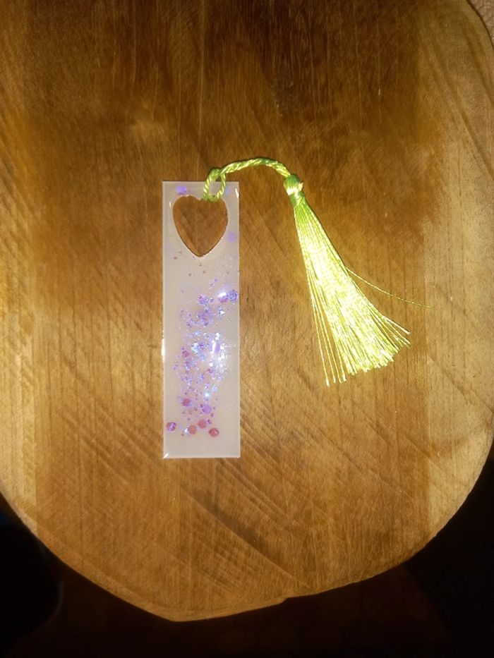 Marque page résine epoxy
