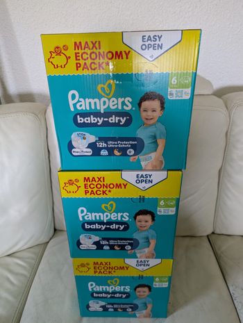 3 packs Pampers Baby Dry Taille 6