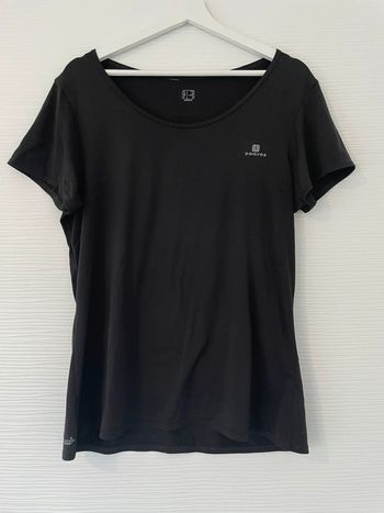 Haut t-shirt noir de sport uni simple basique col rond manches courtes