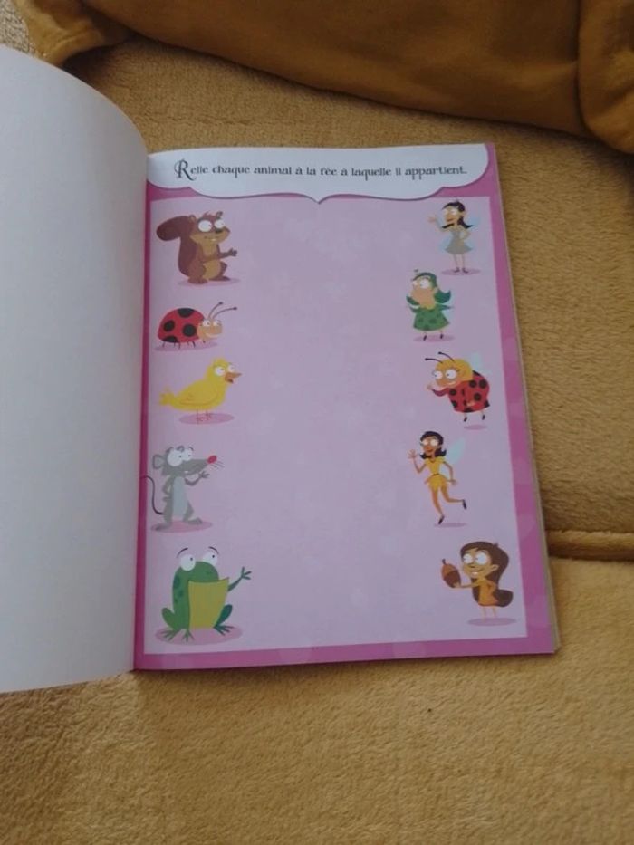 Les fées - mon dépliants d'activités: Jouer coller et colorier à volonté - photo numéro 4