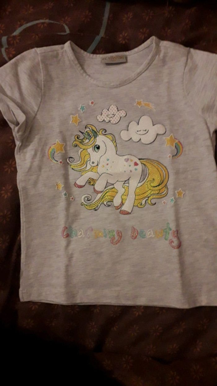 Tee-shirt manches courtes Licorne paillettée - photo numéro 2
