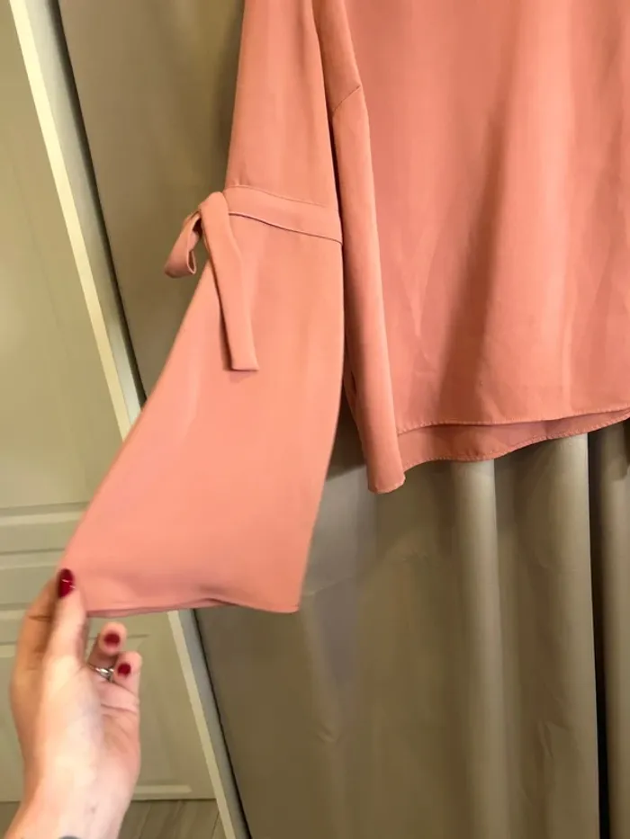 Jolie blouse femme - photo numéro 2