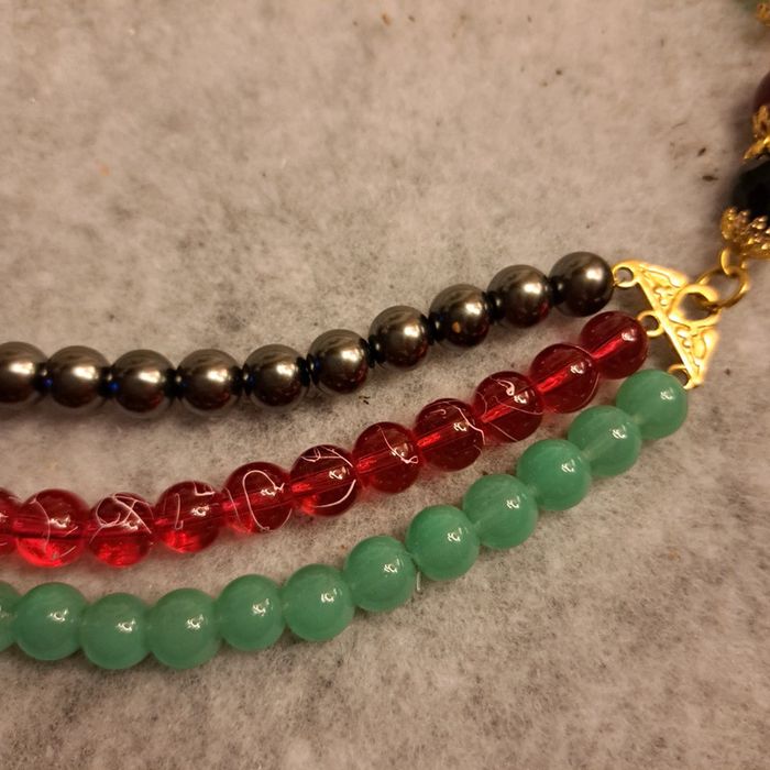 Collier chic multi rang vert noir et rouge - photo numéro 7