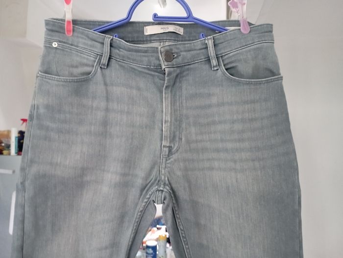 Jean de femme slim marque MNG taille 40. - photo numéro 2