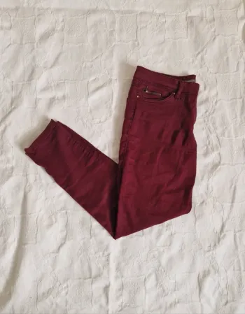 Pantalon bordeaux femme