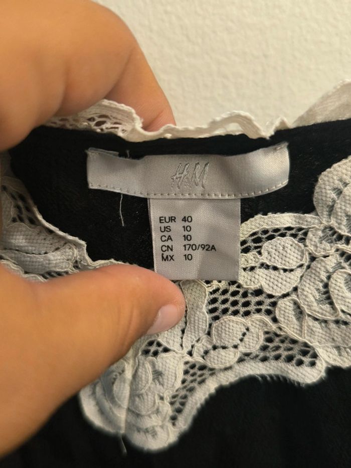 Débardeur noir dentelle blanche - photo numéro 2