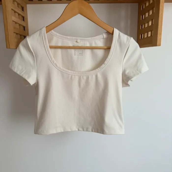 Haut de sport blanc coupe courte Move taille M - photo numéro 2