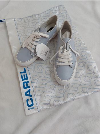 Chaussures marque carel