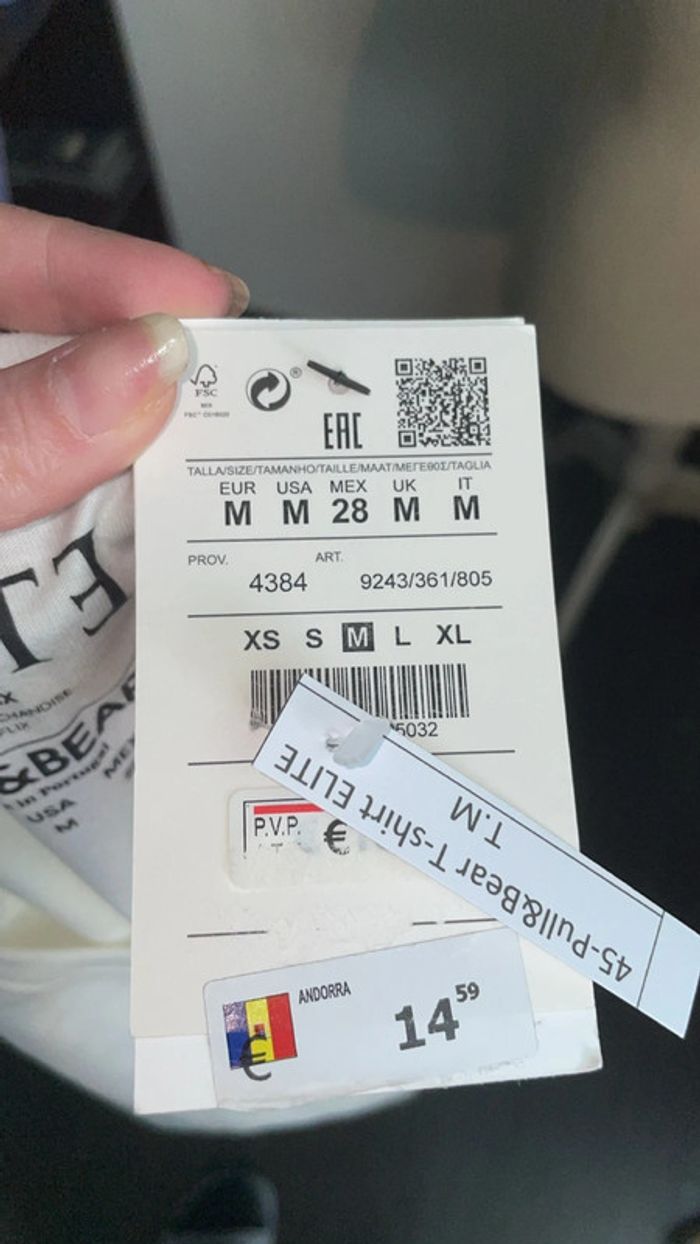 T-shirt Netflix ELITE - Neuf avec étiquette - Taille M - photo numéro 6