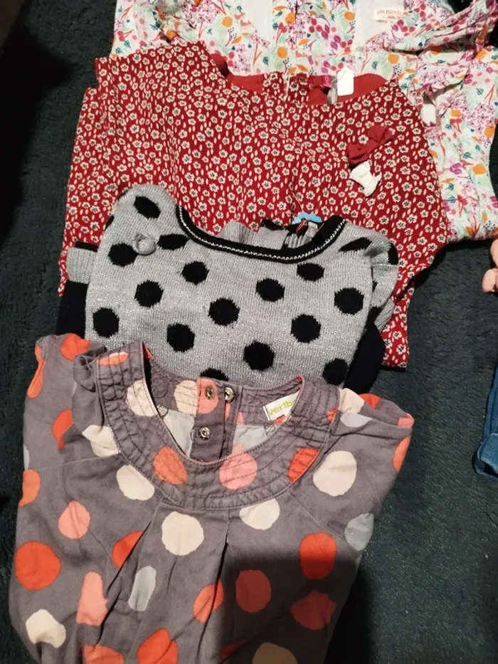 Lot de vêtements 23/24 mois - photo numéro 4