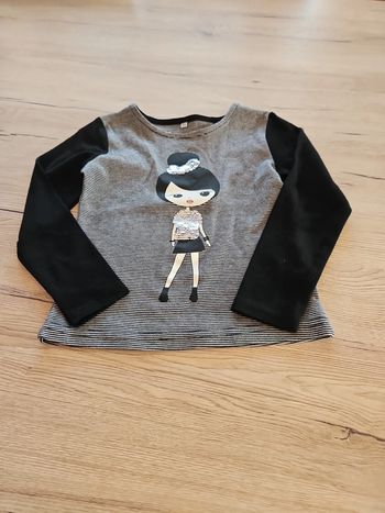 T shirt ML 4 ans
