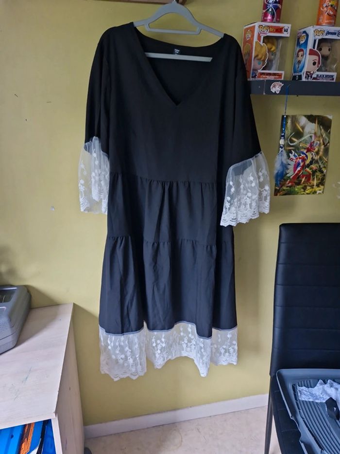Robe femme - photo numéro 2