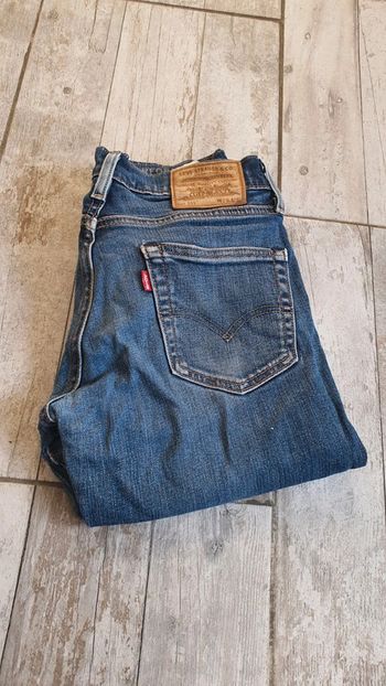 Jean Levi's 511 w29 l32 taille 38 en très bon état