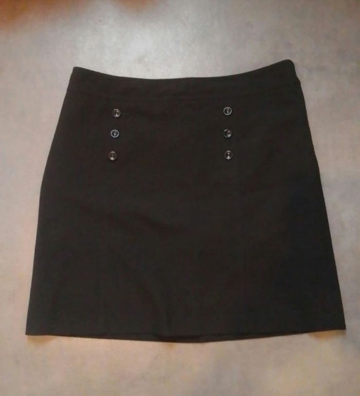 Jupe femme noir taille 40 bien lire - photo numéro 1