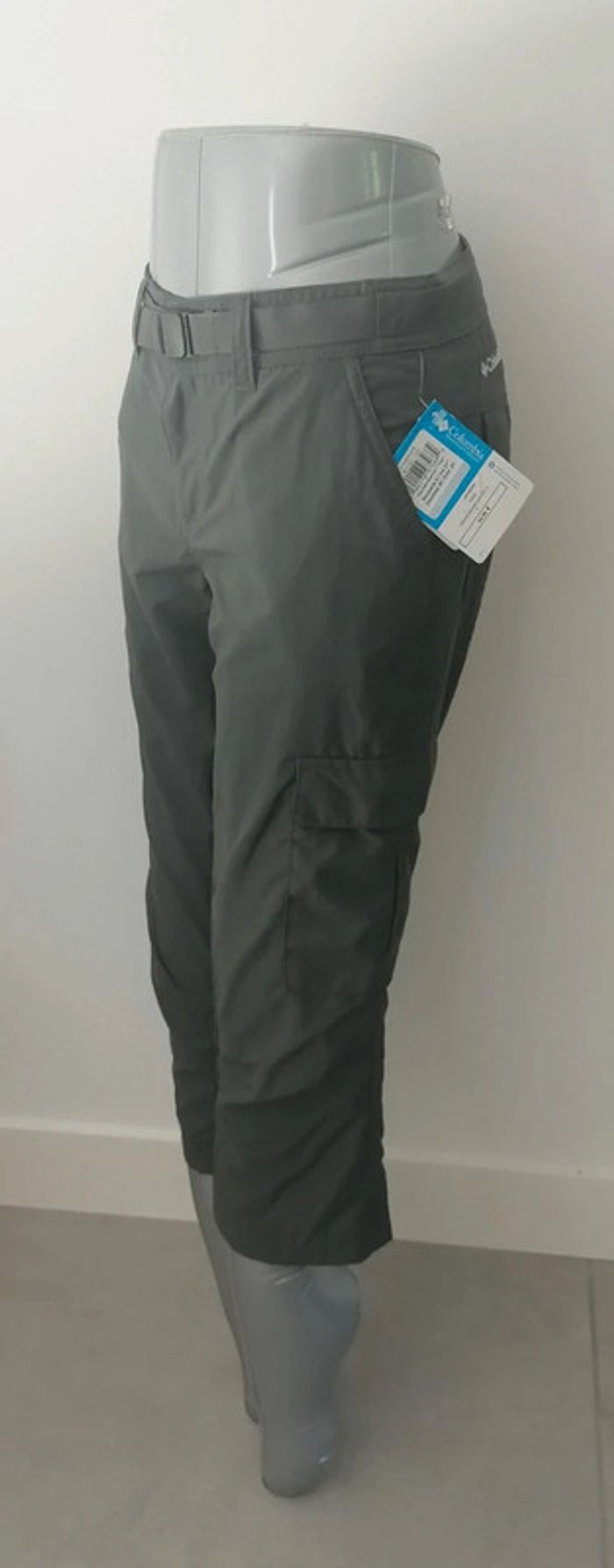 Panta-court cargo gris foncé Taille 36 Columbia - photo numéro 3