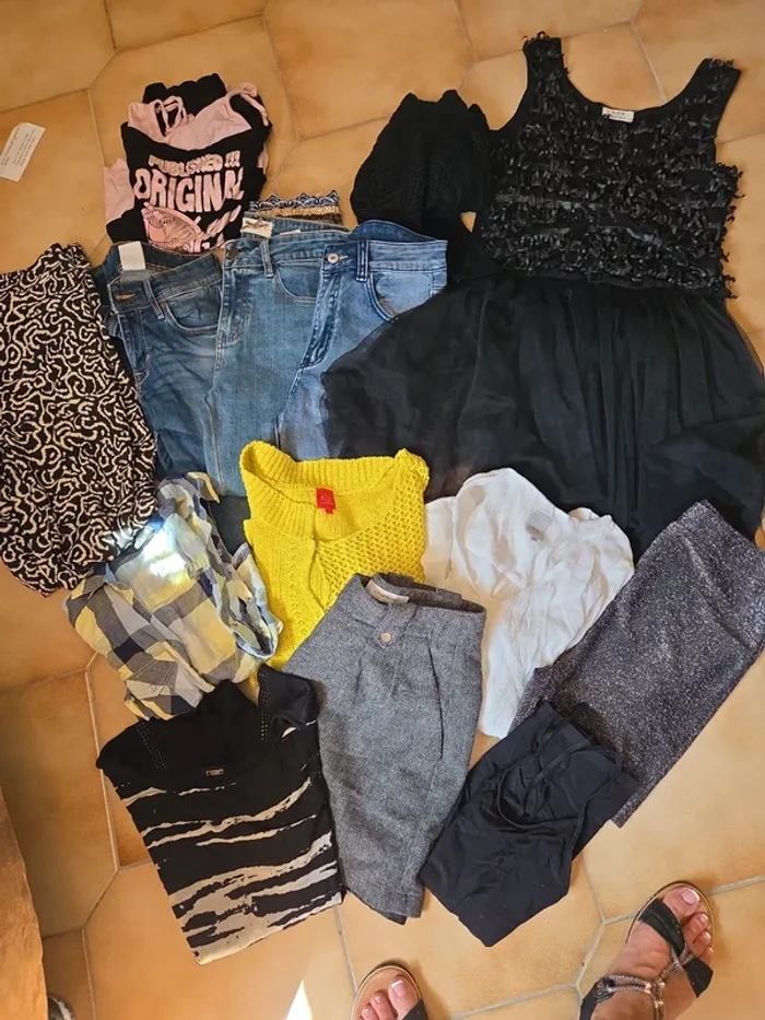 lot femme de 14 pièces taille S - photo numéro 2
