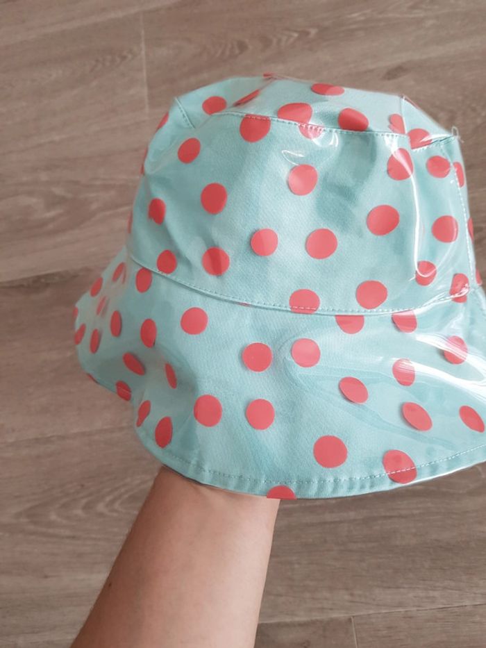 Bob imperméable taille 54 cm - photo numéro 2