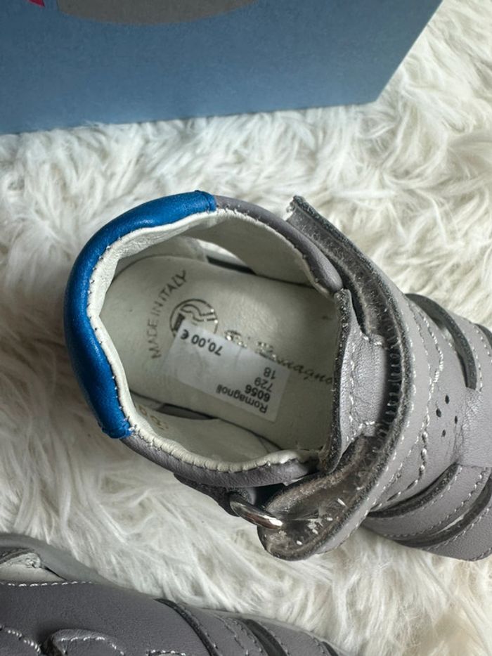 Paire de sandales grise Franco Romagnoli taille 18 - photo numéro 5