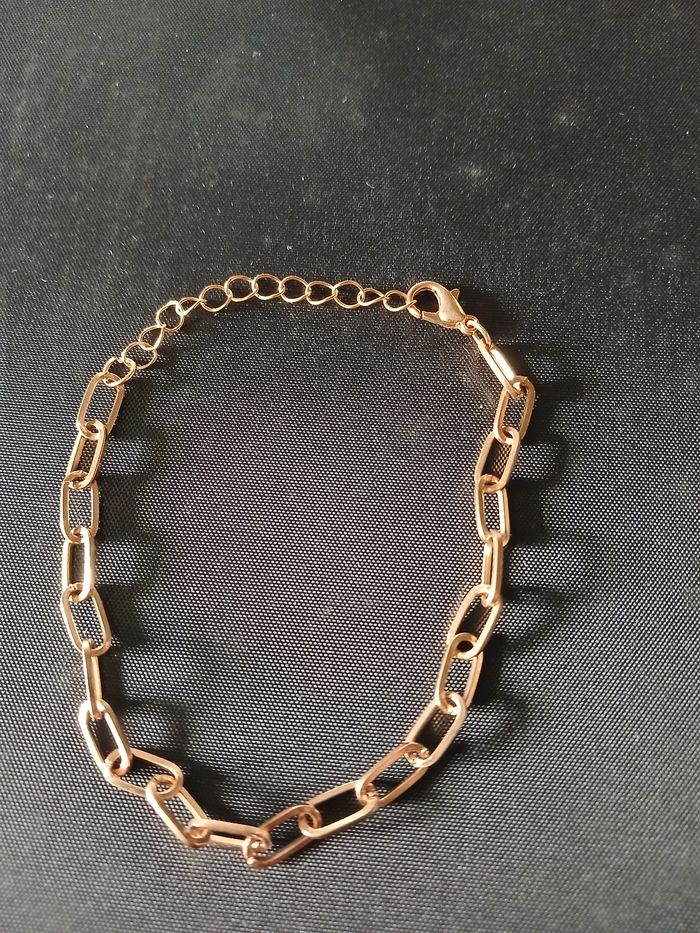 Bracelet doré avec mailles cheval - photo numéro 1