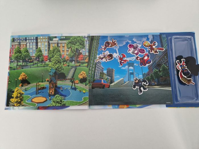 Livre à magnets Spidey - photo numéro 3